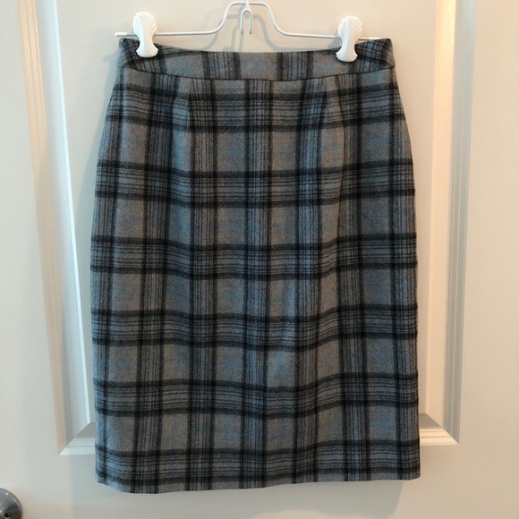 Brooks Brothers Women’s Wool Plade Skirt - Picture 8 of 13